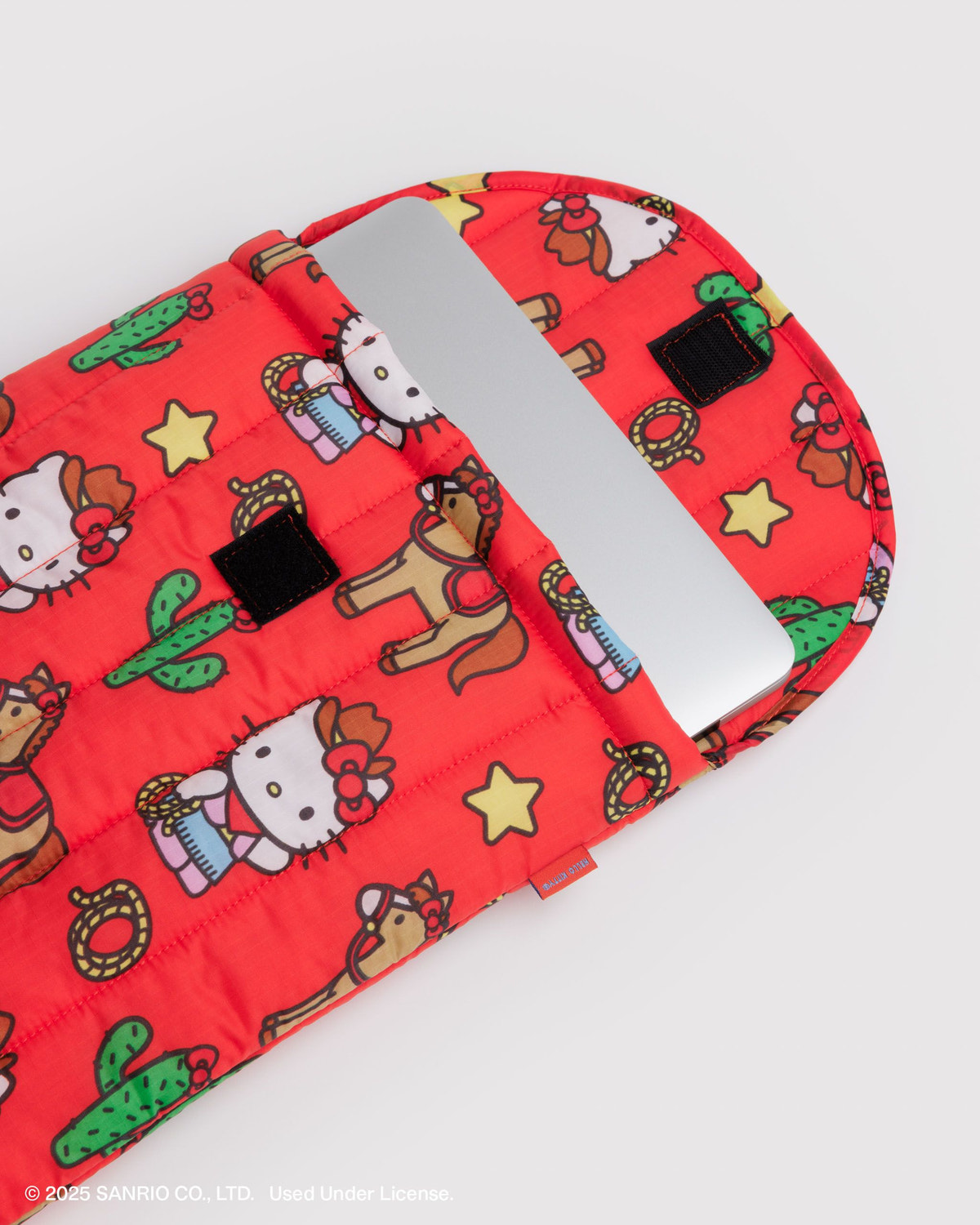 Puffy Laptop Sleeve 16" - Image 2
